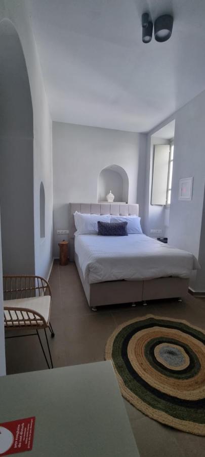 Guru Accommodations Mykonos Town Exterior photo